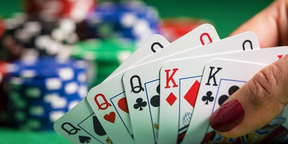Best card games to gamble with friends